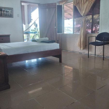 Hospedaje Algarrobo Machalilla Εξωτερικό φωτογραφία